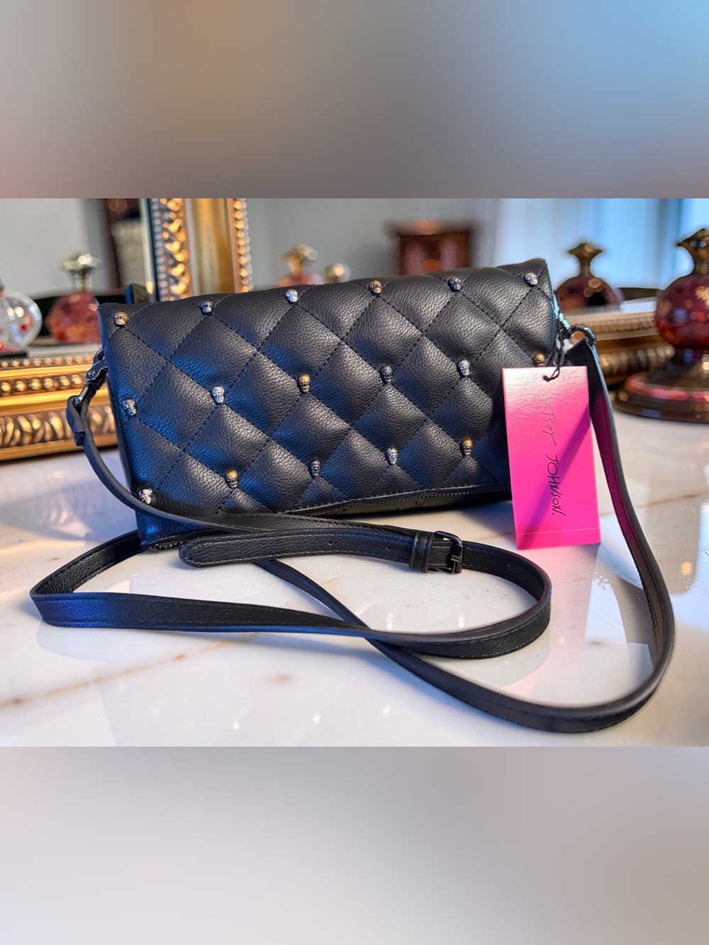 Betsey Johnson NWT Skull Goth Black Quilted Crossbody Gore-pore Bag (P267)